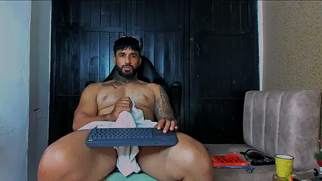 naugthy dominant online show from 01-21-25, 09:13