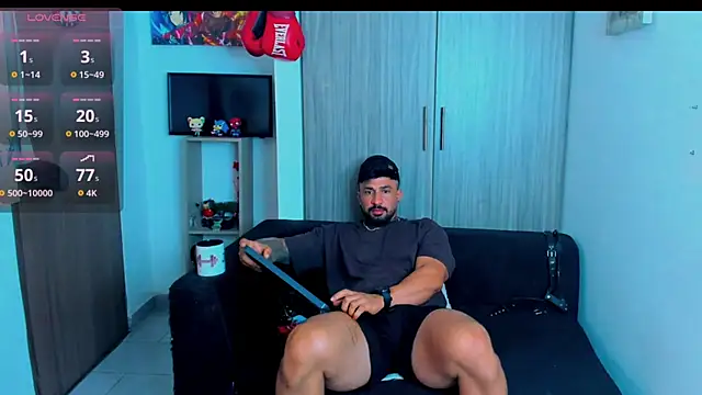 naugthy dominant online show from 11-11-25, 08:53