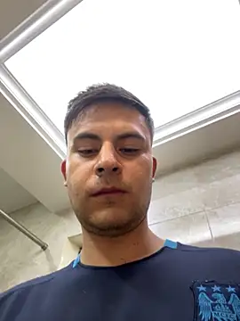 Nicolds14 online show from 11-01-25, 01:51