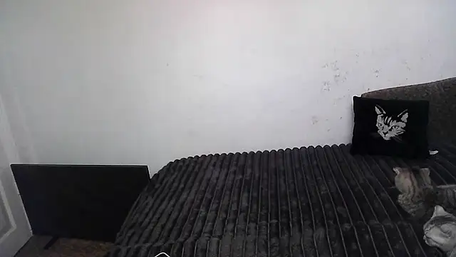 ElizaSwon online show from 09-12-25, 01:44