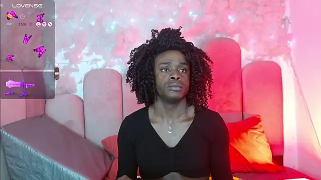 Snapshot of puca_ebony chatting on 05-11-26, 11:49 puca ebony online show from 05-11-26, 11:49