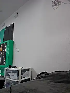 Iliketocooksquirt25 online show from 10-25-25, 06:54