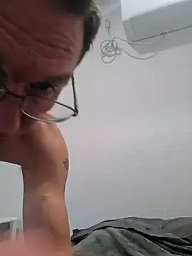 Iliketocooksquirt25 online show from 12-04-25, 03:16