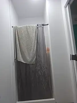 Snapshot of Iliketocooksquirt25 chatting on 05-23-26, 03:49 Iliketocooksquirt25 online show from 05-23-26, 03:49