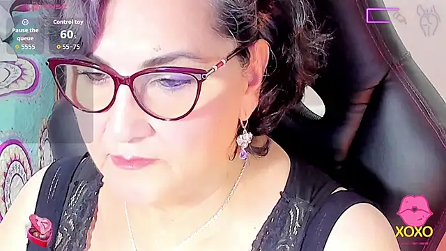 cataleya mom online show from 09-15-25, 04:23