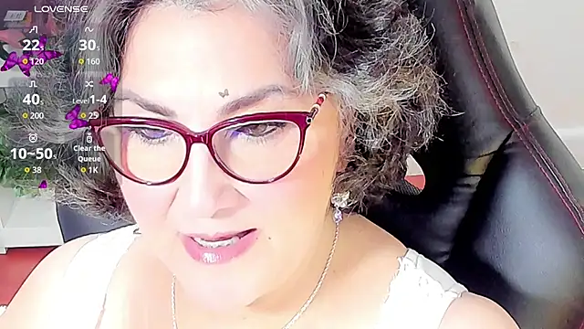 cataleya mom online show from 10-14-25, 04:02