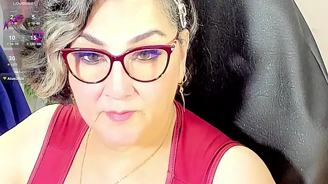 Snapshot of cataleya_mom chatting on 02-13-26, 03:24 cataleya mom online show from 02-13-26, 03:24