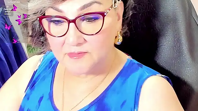 Snapshot of cataleya_mom chatting on 02-15-26, 08:49 cataleya mom online show from 02-15-26, 08:49