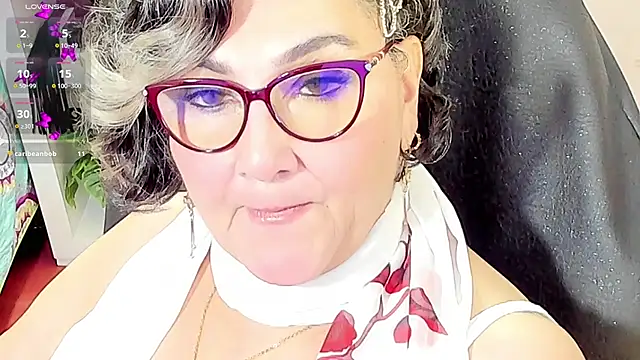 Snapshot of cataleya_mom chatting on 02-18-26, 03:13 cataleya mom online show from 02-18-26, 03:13