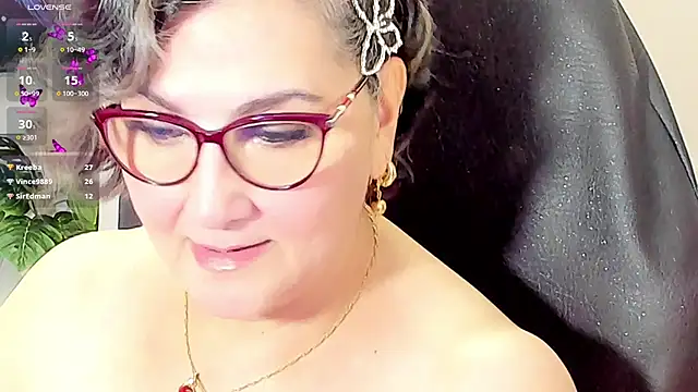 Snapshot of cataleya_mom chatting on 02-28-26, 11:17 cataleya mom online show from 02-28-26, 11:17