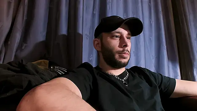 Snapshot of henryaxe chatting on 12-10-24, 10:58 henryaxe online show from 12-10-24, 10:58