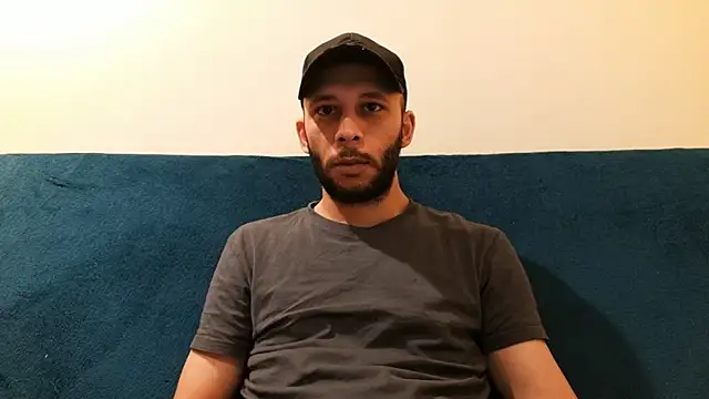 Snapshot of henryaxe chatting on 02-03-25, 02:34 henryaxe online show from 02-03-25, 02:34