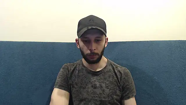 Snapshot of henryaxe chatting on 03-06-25, 08:41 henryaxe online show from 03-06-25, 08:41