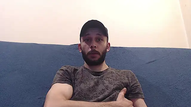 Snapshot of henryaxe chatting on 03-07-25, 02:56 henryaxe online show from 03-07-25, 02:56