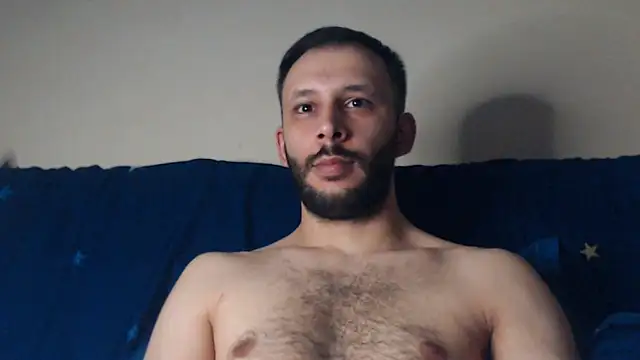 Snapshot of henryaxe chatting on 09-10-25, 09:37 henryaxe online show from 09-10-25, 09:37