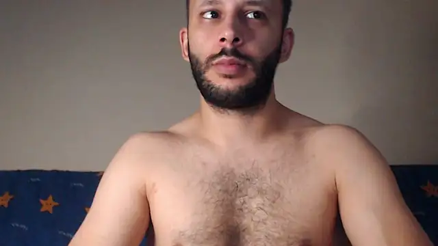 Snapshot of henryaxe chatting on 09-11-25, 03:56 henryaxe online show from 09-11-25, 03:56