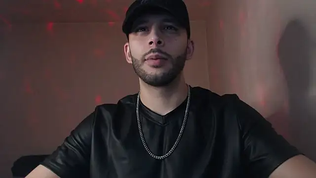 Snapshot of henryaxe chatting on 09-18-25, 07:38 henryaxe online show from 09-18-25, 07:38