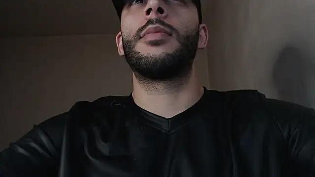 Snapshot of henryaxe chatting on 09-25-25, 09:51 henryaxe online show from 09-25-25, 09:51