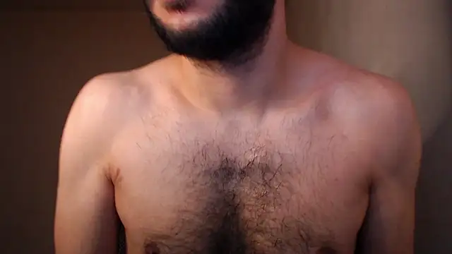 Snapshot of henryaxe chatting on 10-07-25, 11:51 henryaxe online show from 10-07-25, 11:51