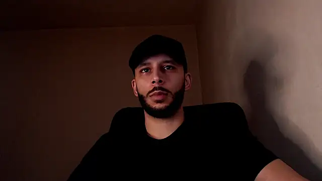 Snapshot of henryaxe chatting on 10-13-25, 11:49 henryaxe online show from 10-13-25, 11:49