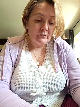 Snapshot of lady_charlyne chatting on 05-07-26, 11:59 lady charlyne online show from 05-07-26, 11:59