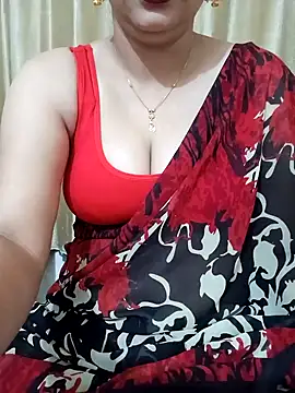 Snapshot of Priya_Boudi chatting on 12-24-24, 05:02 Priya Boudi online show from 12-24-24, 05:02