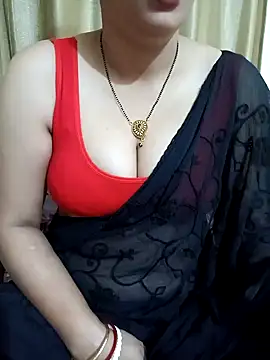 Snapshot of Priya_Boudi chatting on 01-04-25, 01:10 Priya Boudi online show from 01-04-25, 01:10