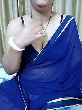 Snapshot of Priya_Boudi chatting on 01-04-25, 07:55 Priya Boudi online show from 01-04-25, 07:55