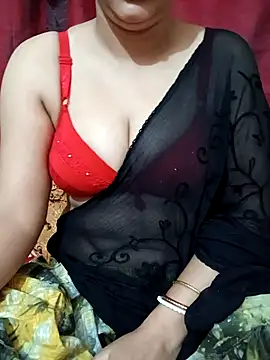 Snapshot of Priya_Boudi chatting on 03-11-25, 07:47 Priya Boudi online show from 03-11-25, 07:47