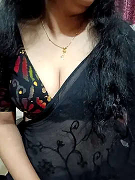 Snapshot of Priya_Boudi chatting on 09-16-25, 06:20 Priya Boudi online show from 09-16-25, 06:20