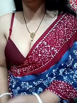 Snapshot of Priya_Boudi chatting on 10-31-25, 06:09 Priya Boudi online show from 10-31-25, 06:09