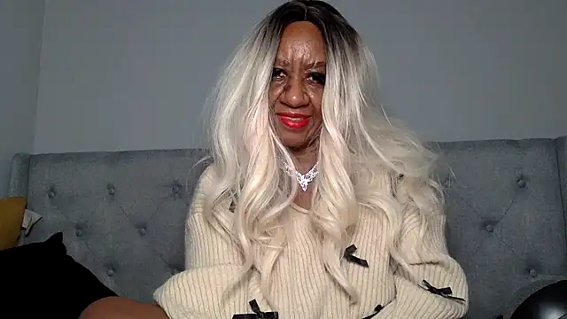 BreanaDivine online show from 12-21-24, 01:58