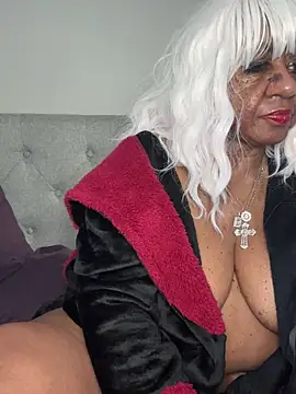 BreanaDivine online show from 03-17-25, 04:29