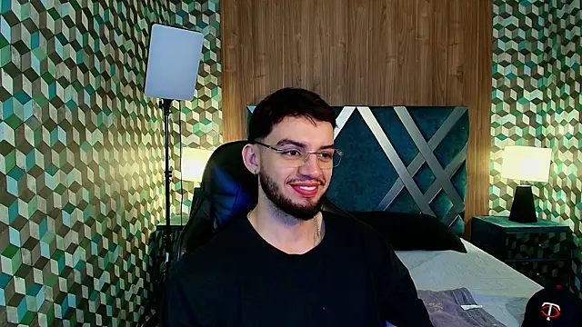 Michael magno online show from 11-13-25, 02:49