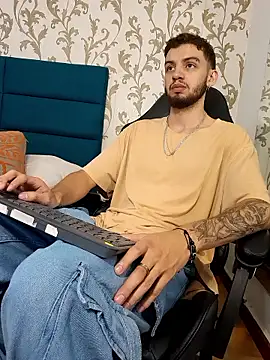 Michael magno online show from 03-30-26, 04:52