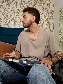 Michael magno online show from 04-05-26, 03:36