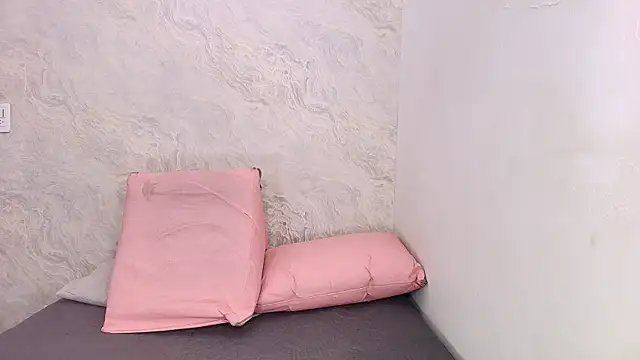 sofi balvin online show from 03-04-25, 07:22