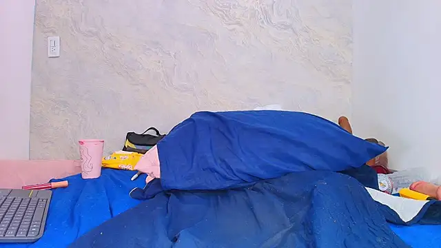 sofi balvin online show from 03-11-25, 01:37