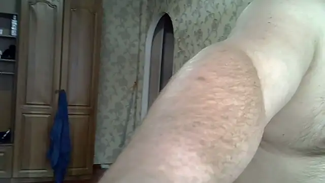 Snapshot of Nilola6 chatting on 02-24-25, 02:19 Nilola6 online show from 02-24-25, 02:19