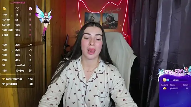 Fiery Brunette  online show from 12-31-24, 02:51