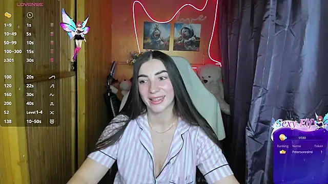 Fiery Brunette  online show from 01-13-25, 09:31