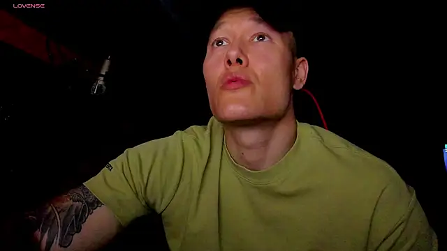 Snapshot of RODARRI chatting on 09-09-25, 09:25 RODARRI online show from 09-09-25, 09:25