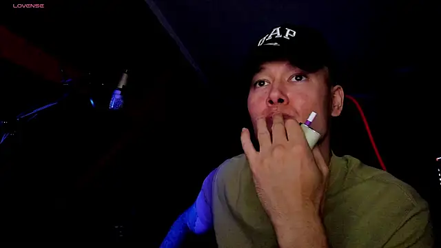 Snapshot of RODARRI chatting on 09-10-25, 09:26 RODARRI online show from 09-10-25, 09:26