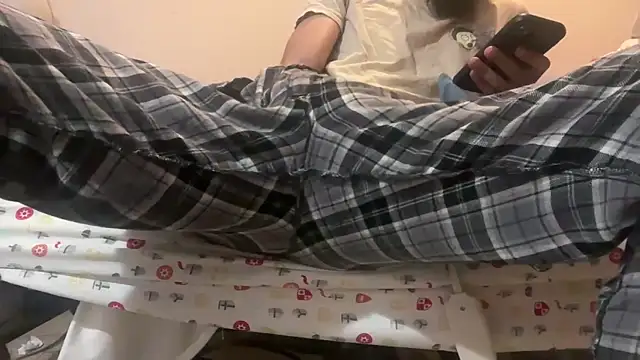 Snapshot of Phillydick168 chatting on 05-17-26, 12:23 Phillydick168 online show from 05-17-26, 12:23