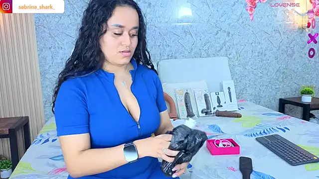 sabrina shark  online show from 02-03-26, 03:26