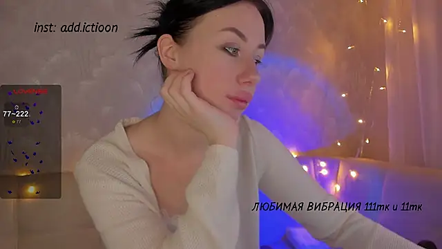 Snapshot of elena_addiction chatting on 12-13-24, 05:05 elena addiction online show from 12-13-24, 05:05