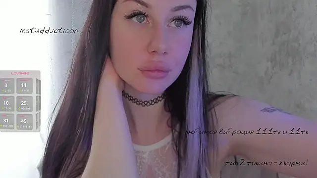 Snapshot of elena_addiction chatting on 03-22-25, 04:56 elena addiction online show from 03-22-25, 04:56