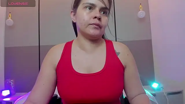 ayla13  online show from 04-05-26, 05:32