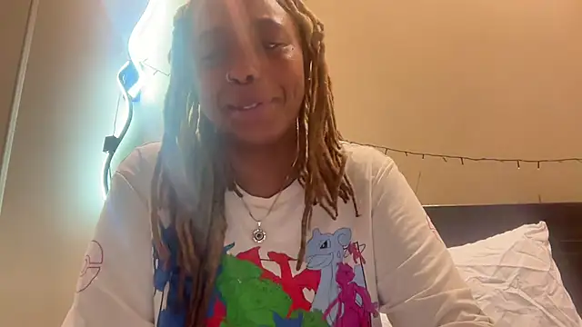 Snapshot of ChocolateCakeQueen chatting on 01-14-25, 06:45 ChocolateCakeQueen online show from 01-14-25, 06:45