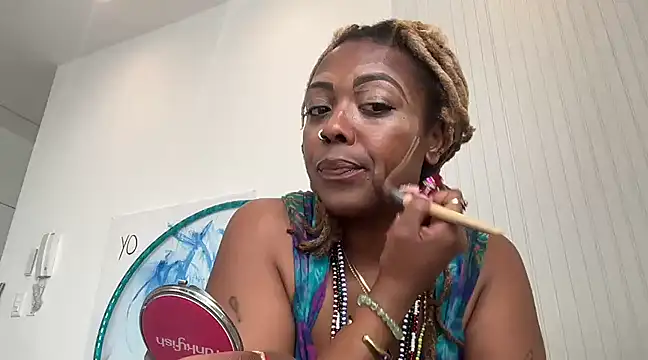 Snapshot of ChocolateCakeQueen chatting on 02-25-25, 06:20 ChocolateCakeQueen online show from 02-25-25, 06:20